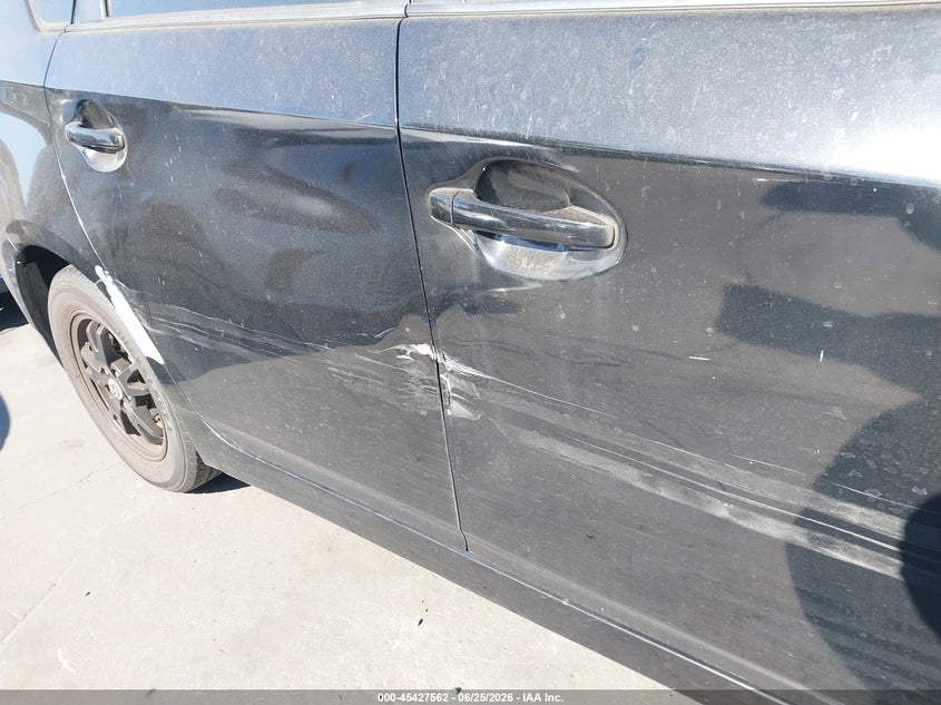 2015 Toyota Prius VIN JTDKN3DU4F0451420 IAAI salvage auction — SIDE, Salvage Certificate (California), sold $950 on 2026-07-08 (photo 6)