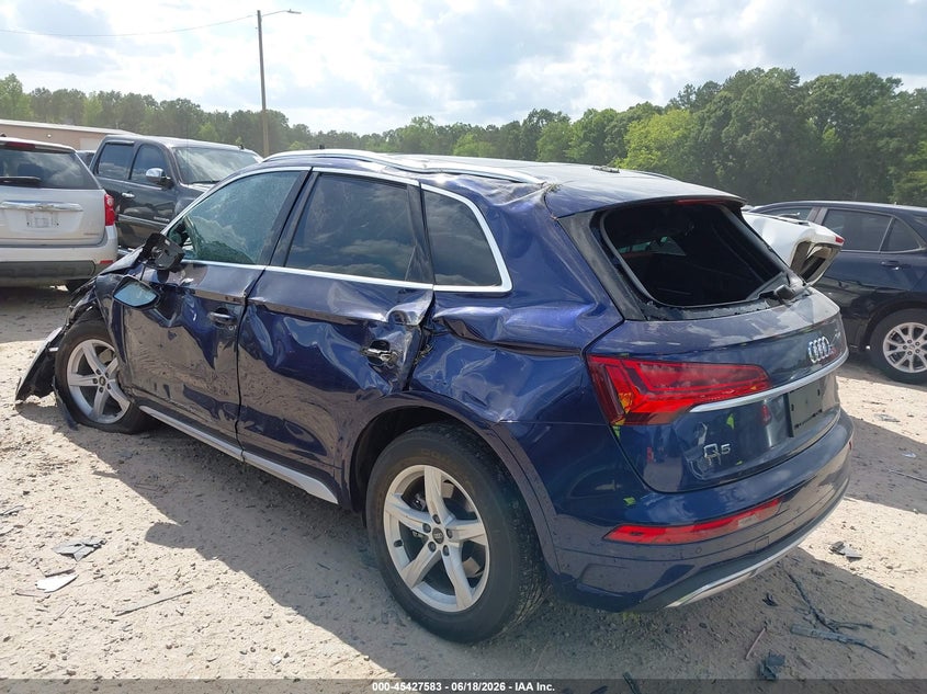 2021 Audi Q5 VIN WA1AAAFY0M2054987 IAAI salvage auction — FRONT & REAR, Salvage (Idaho), sold $2,075 on 2026-07-20 (photo 3)