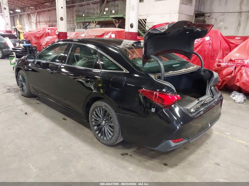 2020 Toyota Avalon VIN 4T1E21FBXLU015533 IAAI salvage auction — REAR END, Salvage (Oregon), sold $11,800 on 2026-08-20 (photo 3)