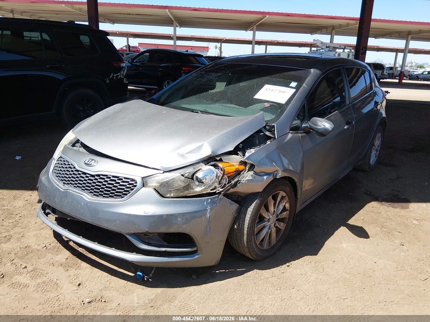 2015 Kia Forte VIN KNAFX5A82F5345224 IAAI salvage auction — LEFT FRONT, Salvage (Arizona), sold $1,100 on 2026-07-14 (photo 2)