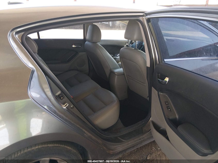 2015 Kia Forte VIN KNAFX5A82F5345224 IAAI salvage auction — LEFT FRONT, Salvage (Arizona), sold $1,100 on 2026-07-14 (photo 8)