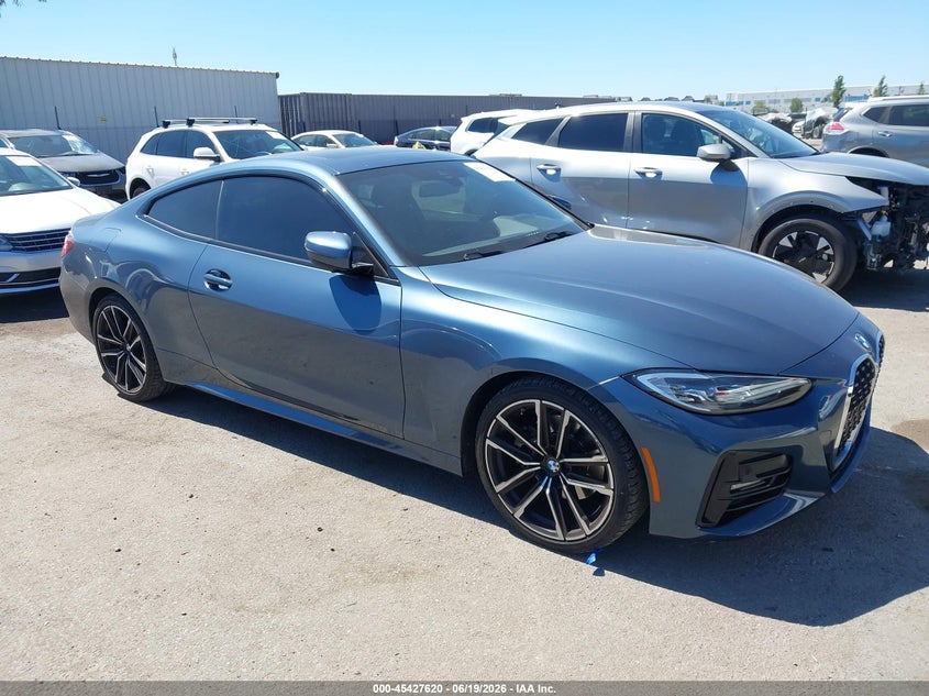 2021 BMW 4er VIN WBA53AP08MCF74553 IAAI salvage auction — LEFT SIDE, Salvage Title, sold $13,800 on 2026-07-27 (photo 1)