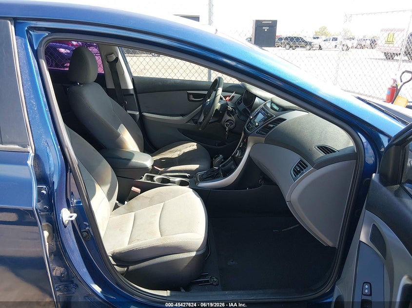 2015 Hyundai Elantra VIN 5NPDH4AE2FH637639 IAAI salvage auction — FRONT END, Original (Texas), sold $2,400 on 2026-08-02 (photo 5)