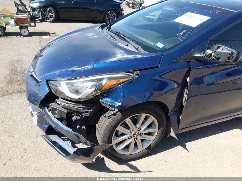2015 Hyundai Elantra VIN 5NPDH4AE2FH637639 IAAI salvage auction — FRONT END, Original (Texas), sold $2,400 on 2026-08-02 (photo 6)