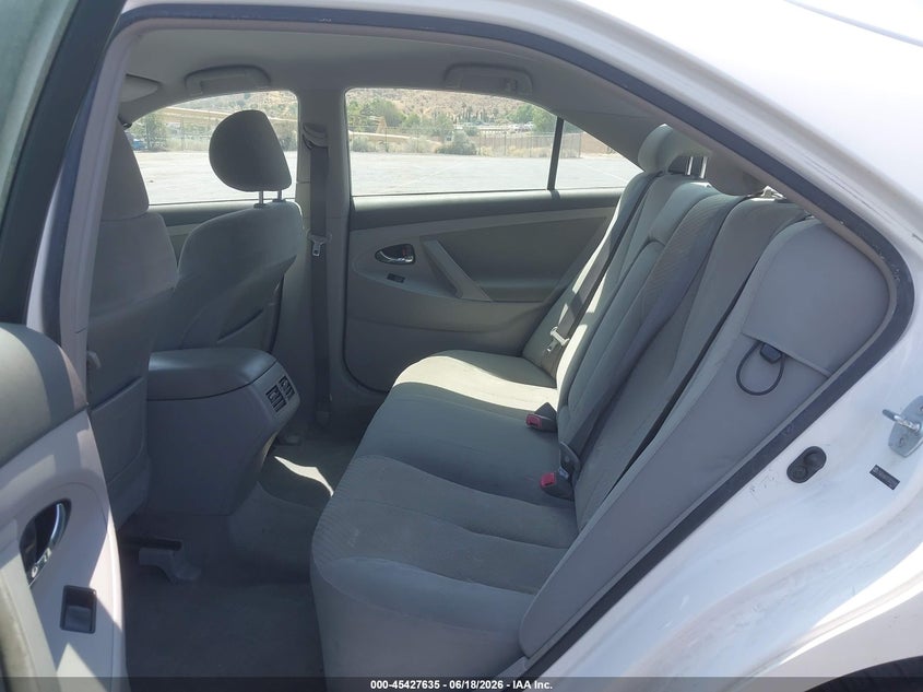 2007 Toyota Camry hybrid VIN JTNBB46K973029990 IAAI salvage auction — FRONT & REAR, Salvage (California), sold $25 on 2026-07-22 (photo 8)