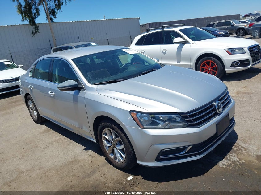 2016 Volkswagen Passat VIN 1VWAS7A3XGC029172 IAAI salvage auction — SIDE, Salvage Title, sold $1,550 on 2026-07-28 (photo 1)