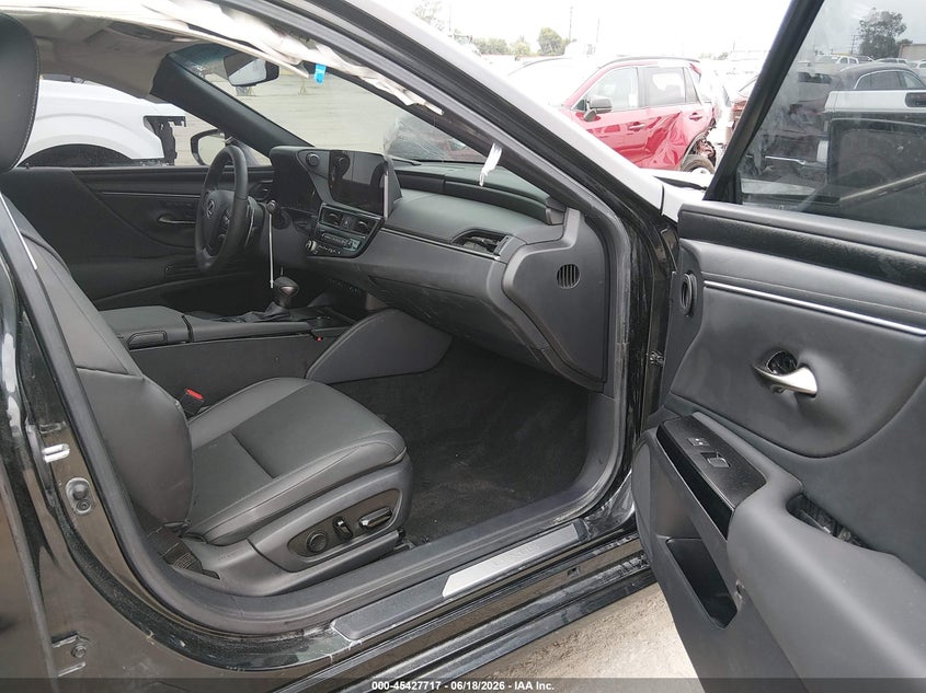 2025 Lexus Es 300h VIN 58ADA1C19SU071576 IAAI salvage auction — FRONT END, Salvage (California), sold $21,850 on 2026-07-29 (photo 5)