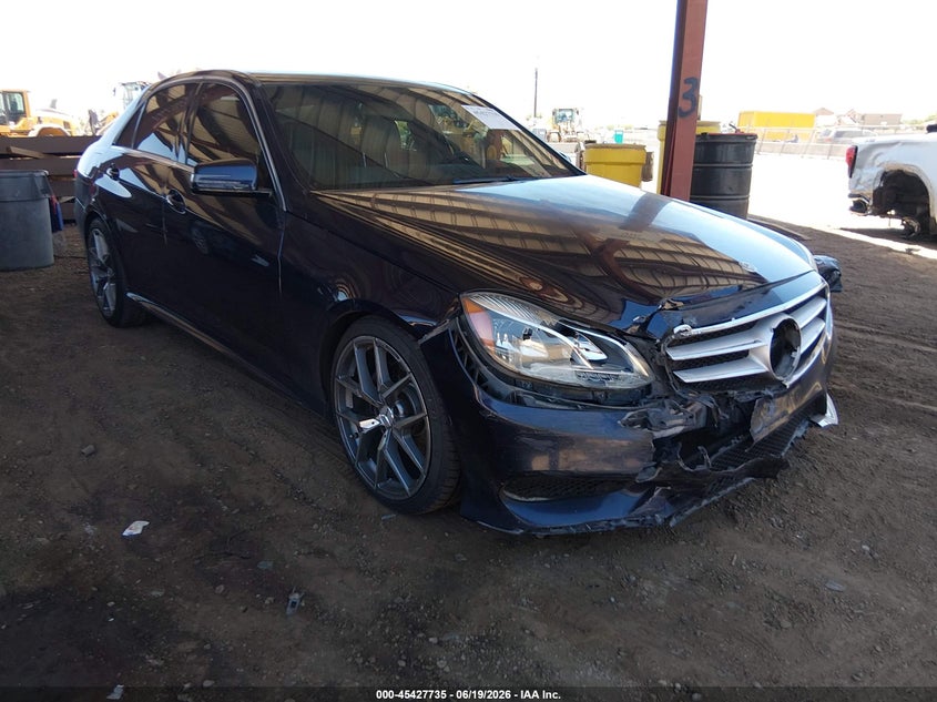 2014 Mercedes-benz E-klasse VIN WDDHF5KB9EA933531 IAAI salvage auction — RIGHT FRONT, Salvage (Arizona), sold $1,225 on 2026-08-18 (photo 1)