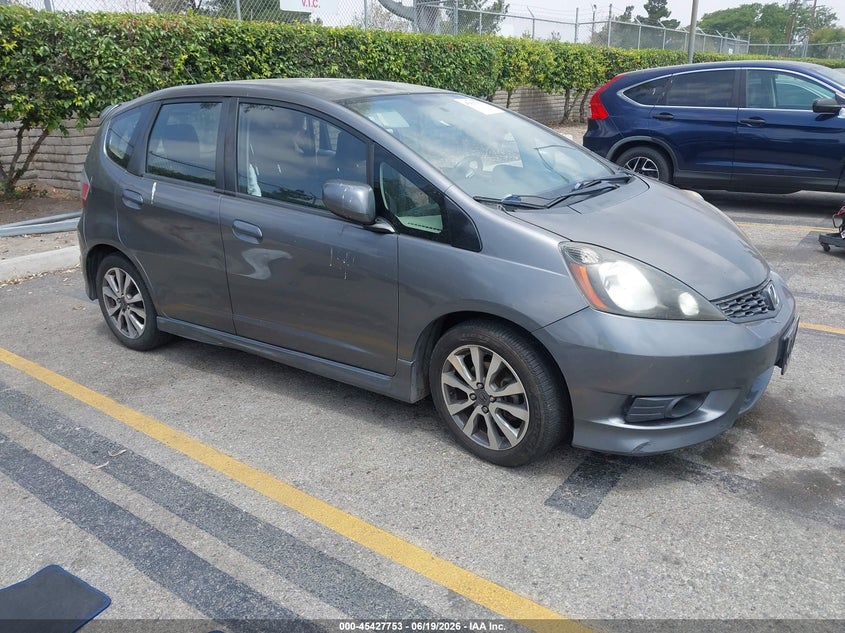 2013 Honda Fit VIN JHMGE8H60DC057874 IAAI salvage auction — SIDE, Salvage (California), sold $925 on 2026-07-14 (photo 1)