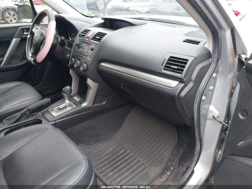 2014 Subaru Forester VIN JF2SJAHC6EH539856 IAAI salvage auction — NORMAL WEAR, Clear (New York), sold $450 on 2026-07-28 (photo 5)