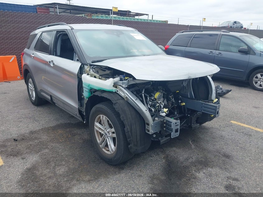 2023 Ford Explorer VIN 1FMSK7DH5PGC39620 — IAAI salvage auction photo