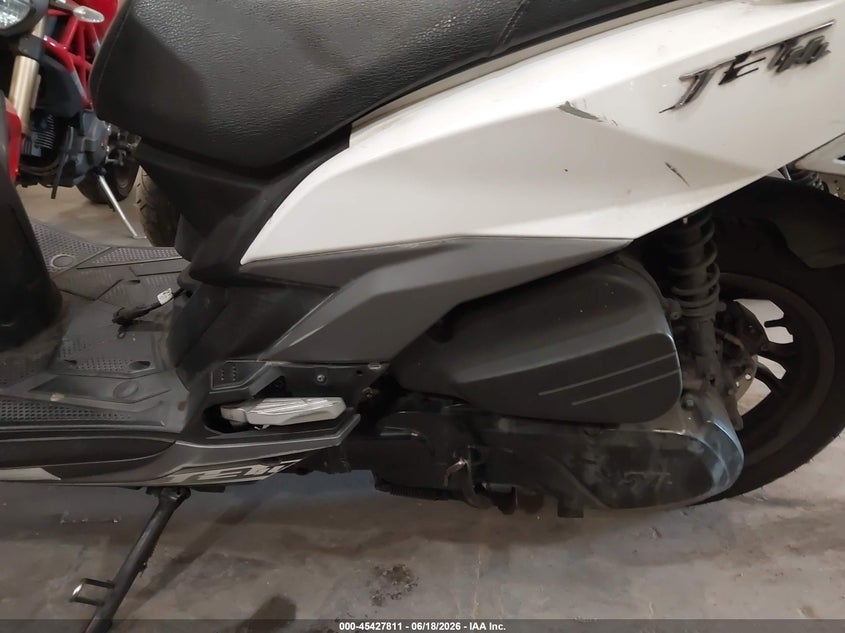 2024 Sym VIN RFGSSSLL7RX007288 IAAI salvage auction — LEFT & RIGHT, Salvage Title, sold $25 on 2026-07-29 (photo 9)