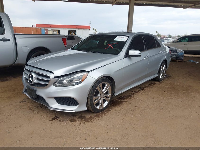2016 Mercedes-benz E-class VIN WDDHF5KB1GB267939 IAAI salvage auction — NORMAL WEAR, Bill Of Sale (Arizona), sold $3,600 on 2026-08-11 (photo 2)