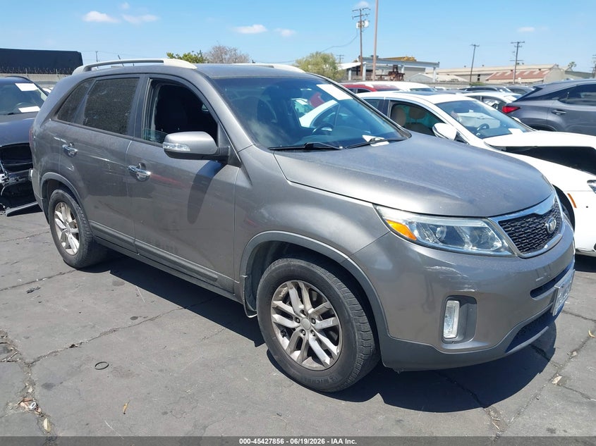 2015 Kia Sorento VIN 5XYKT3A6XFG600564 IAAI salvage auction — SIDE, Salvage Certificate (California), sold $1,600 on 2026-07-15 (photo 1)