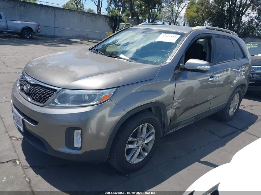 2015 Kia Sorento VIN 5XYKT3A6XFG600564 IAAI salvage auction — SIDE, Salvage Certificate (California), sold $1,600 on 2026-07-15 (photo 2)