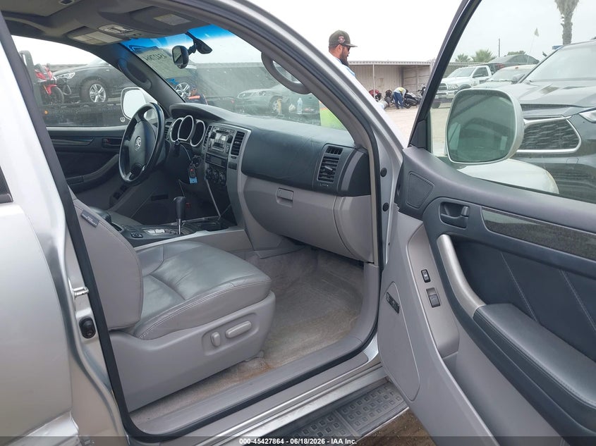 2004 Toyota 4runner VIN JTEZU17R040028372 IAAI salvage auction — RIGHT SIDE, Salvage (California), sold $1,650 on 2026-07-29 (photo 5)