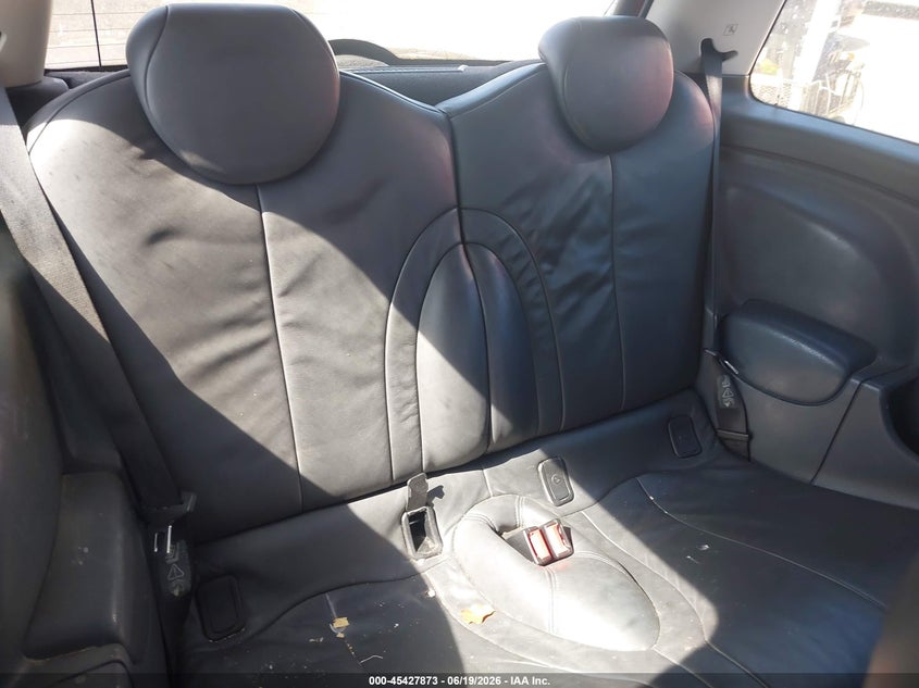 2005 Mini Cooper VIN WMWRE33575TG96718 IAAI salvage auction — RIGHT FRONT, Salvage (California), sold $275 on 2026-07-29 (photo 8)