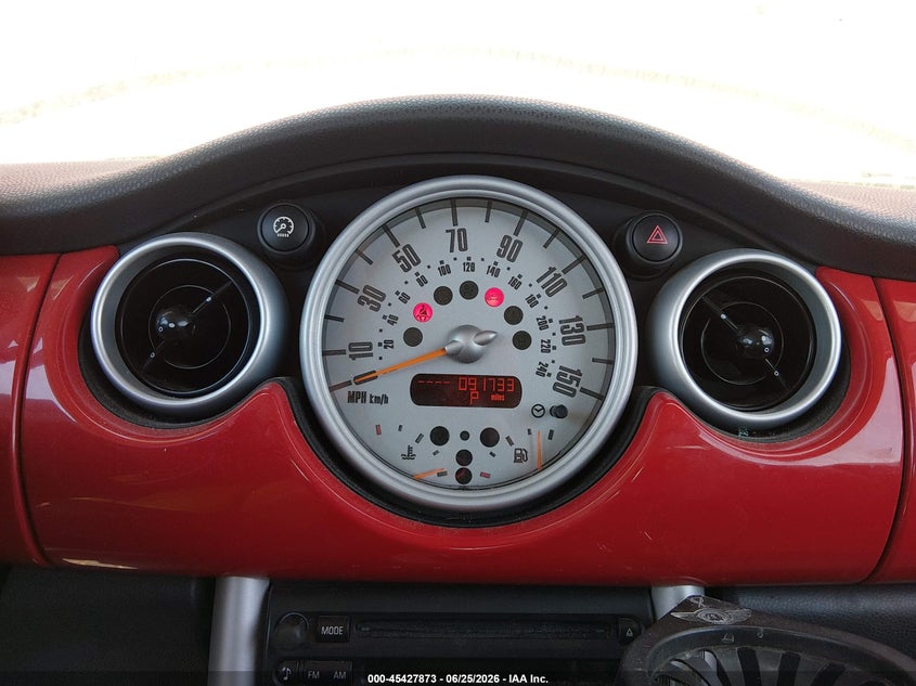 2005 Mini Cooper VIN WMWRE33575TG96718 IAAI salvage auction — RIGHT FRONT, Salvage (California), sold $275 on 2026-07-29 (photo 7)