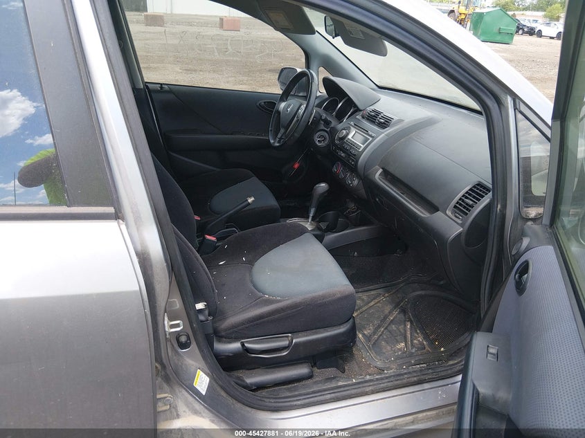 2007 Honda Fit VIN JHMGD38617S013320 IAAI salvage auction — NORMAL WEAR, Salvage (Ohio), sold $525 on 2026-07-08 (photo 5)