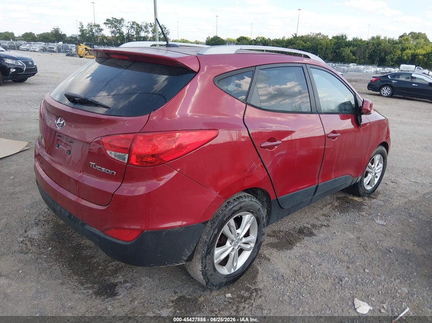 2010 Hyundai Tucson VIN KM8JU3AC3AU098482 IAAI salvage auction — NORMAL WEAR, Clear (Tennessee), sold $1,375 on 2026-07-16 (photo 4)