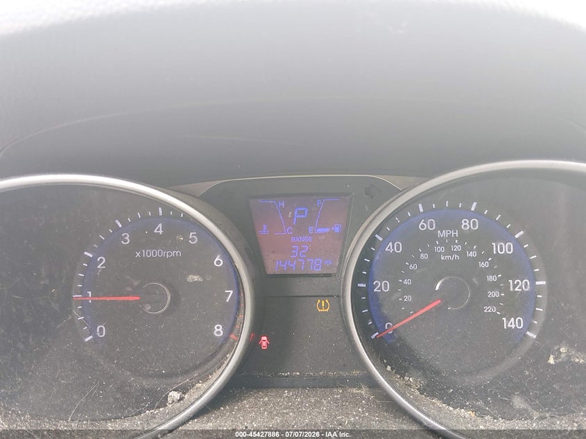 2010 Hyundai Tucson VIN KM8JU3AC3AU098482 IAAI salvage auction — NORMAL WEAR, Clear (Tennessee), sold $1,375 on 2026-07-16 (photo 7)