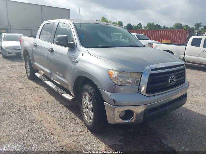 2011 Toyota Tundra VIN 5TFEY5F16BX113733 IAAI salvage auction — NORMAL WEAR, Original (Texas), sold $5,650 on 2026-07-08 (photo 1)