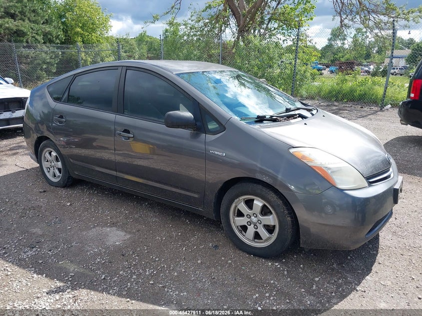 2007 Toyota Prius VIN JTDKB20U873209027 IAAI salvage auction — NORMAL WEAR, Clear-Endorsement (Wisconsin), sold $600 on 2026-07-14 (photo 1)