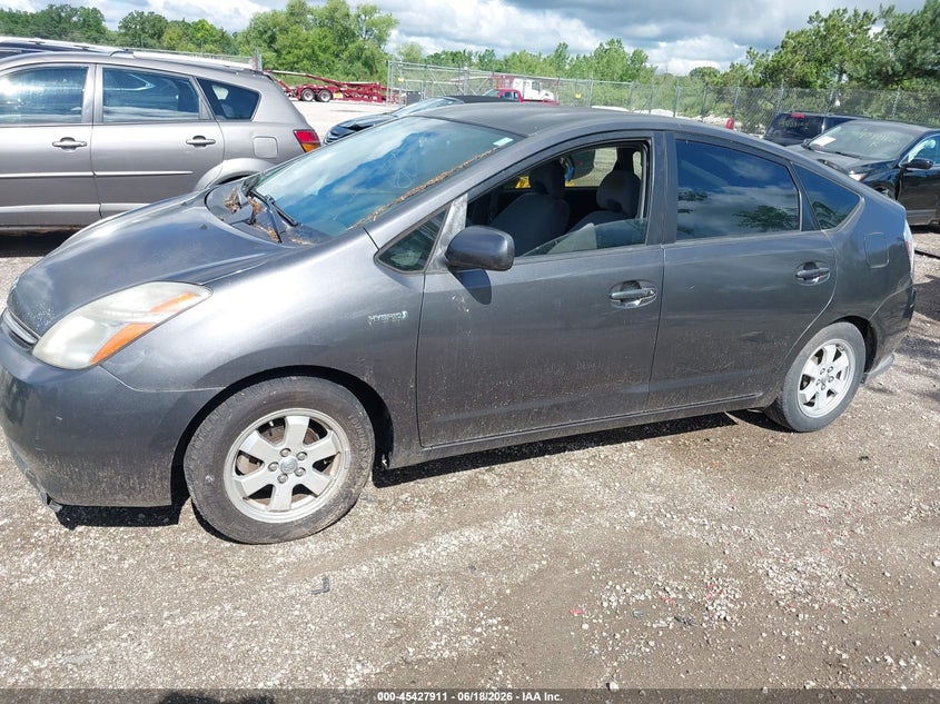 2007 Toyota Prius VIN JTDKB20U873209027 IAAI salvage auction — NORMAL WEAR, Clear-Endorsement (Wisconsin), sold $600 on 2026-07-14 (photo 2)