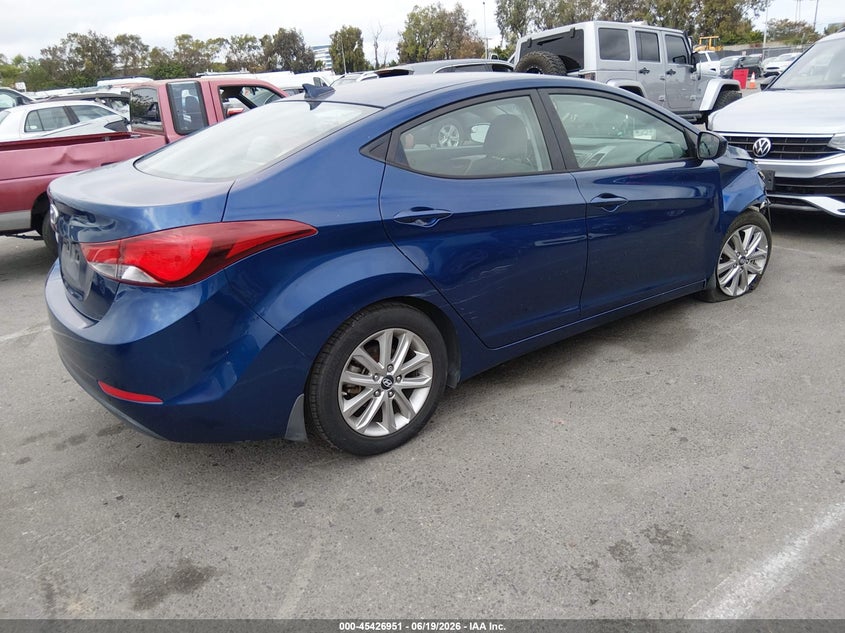 2016 Hyundai Elantra VIN 5NPDH4AE2GH688933 IAAI salvage auction — NORMAL WEAR, Salvage (California), sold $1,550 on 2026-07-09 (photo 4)