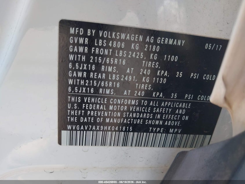 2017 Volkswagen Tiguan VIN WVGAV7AX9HK041815 IAAI salvage auction — LEFT REAR, Salvage (California), sold $1,950 on 2026-07-15 (photo 9)