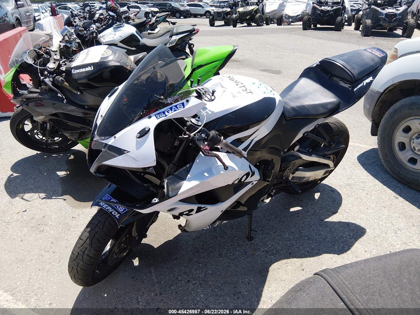 2011 Honda Cbr600 VIN JH2PC4012BK400081 IAAI salvage auction — FRONT END, Salvage (California), sold $2,100 on 2026-07-07 (photo 2)