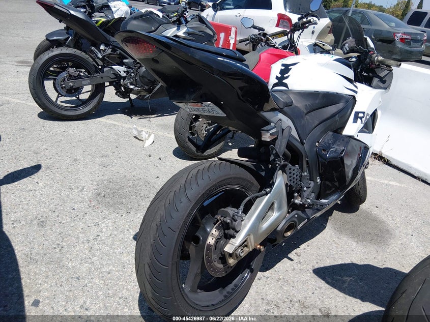 2011 Honda Cbr600 VIN JH2PC4012BK400081 IAAI salvage auction — FRONT END, Salvage (California), sold $2,100 on 2026-07-07 (photo 4)