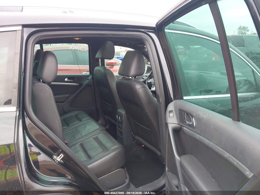 2014 Volkswagen Tiguan VIN WVGAV3AXXEW071192 IAAI salvage auction — FRONT END, Salvage (California), sold $1,500 on 2026-07-08 (photo 8)