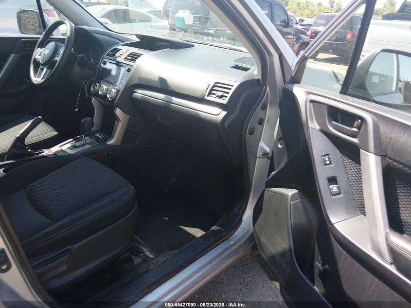 2018 Subaru Forester VIN JF2SJAECXJH540958 IAAI salvage auction — FRONT END, Salvage (Wyoming), sold $950 on 2026-07-28 (photo 5)