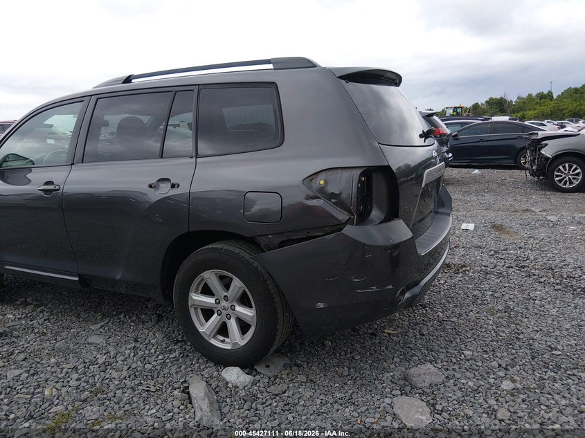 2010 Toyota Highlander VIN 5TDKK3EH2AS020462 IAAI salvage auction — LEFT REAR, Salvage (Tennessee), sold $2,100 on 2026-07-23 (photo 6)