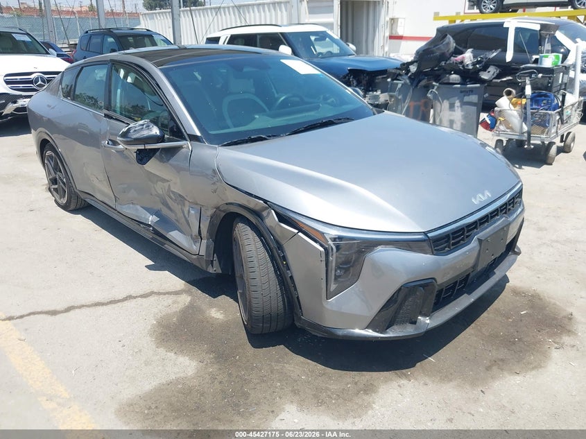 2025 Kia K4 VIN 3KPFW4DE0SE145748 IAAI salvage auction — SIDE, Salvage Title, sold $8,400 on 2026-08-02 (photo 1)