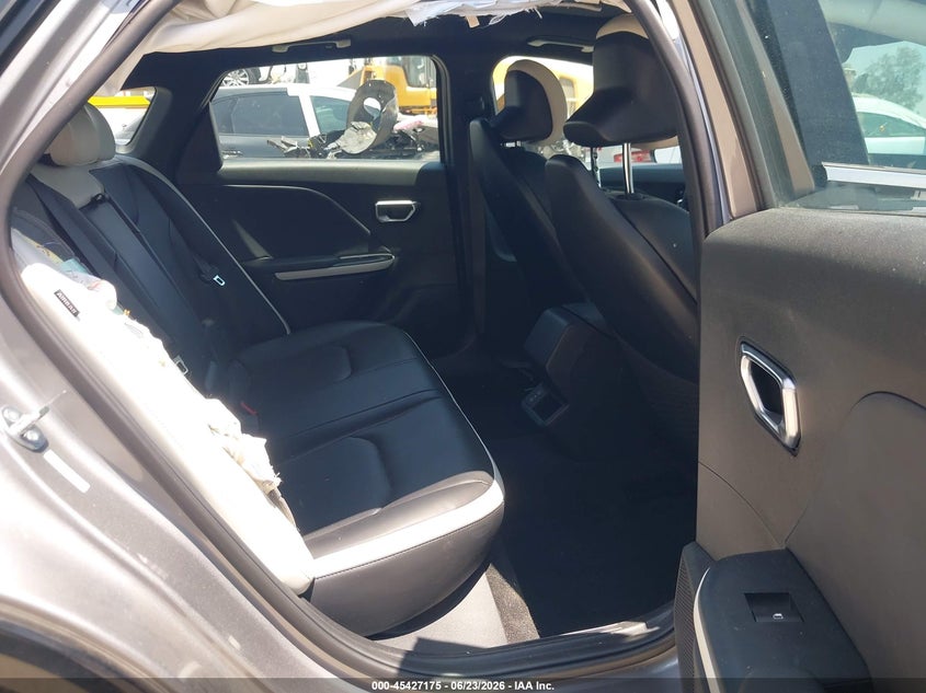 2025 Kia K4 VIN 3KPFW4DE0SE145748 IAAI salvage auction — SIDE, Salvage Title, sold $8,400 on 2026-08-02 (photo 8)