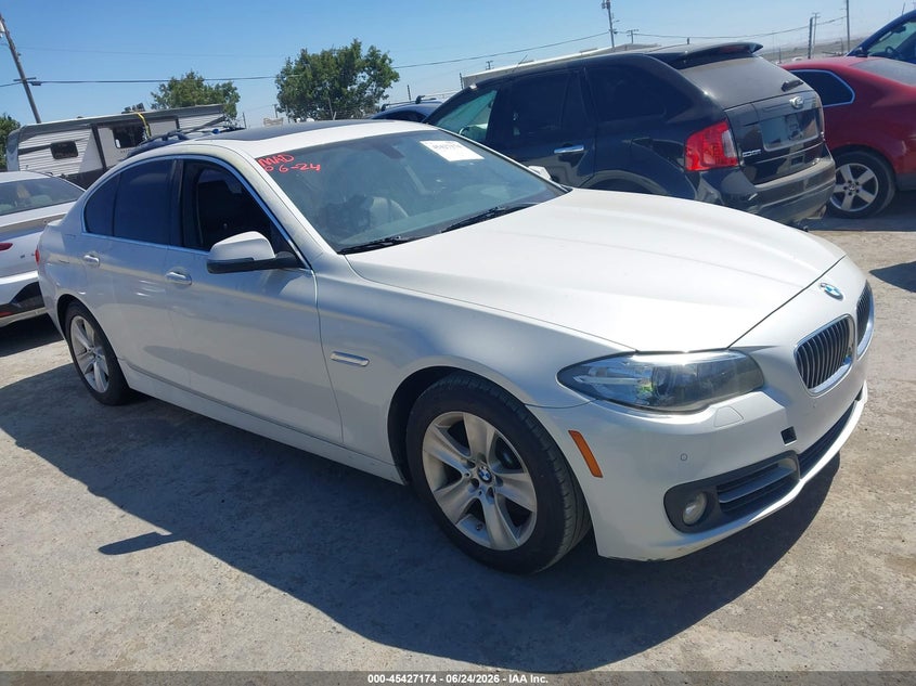 2015 BMW 5er VIN WBA5A5C5XFD516419 IAAI salvage auction — NORMAL WEAR, Clear - Dealer Only (California), sold $525 on 2026-07-09 (photo 1)
