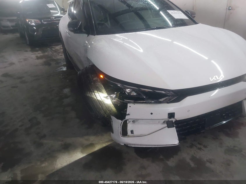2022 Kia Ev6 VIN KNDC4DLC1N5056635 IAAI salvage auction — RIGHT SIDE, Salvage (Georgia), sold $10,000 on 2026-07-23 (photo 6)