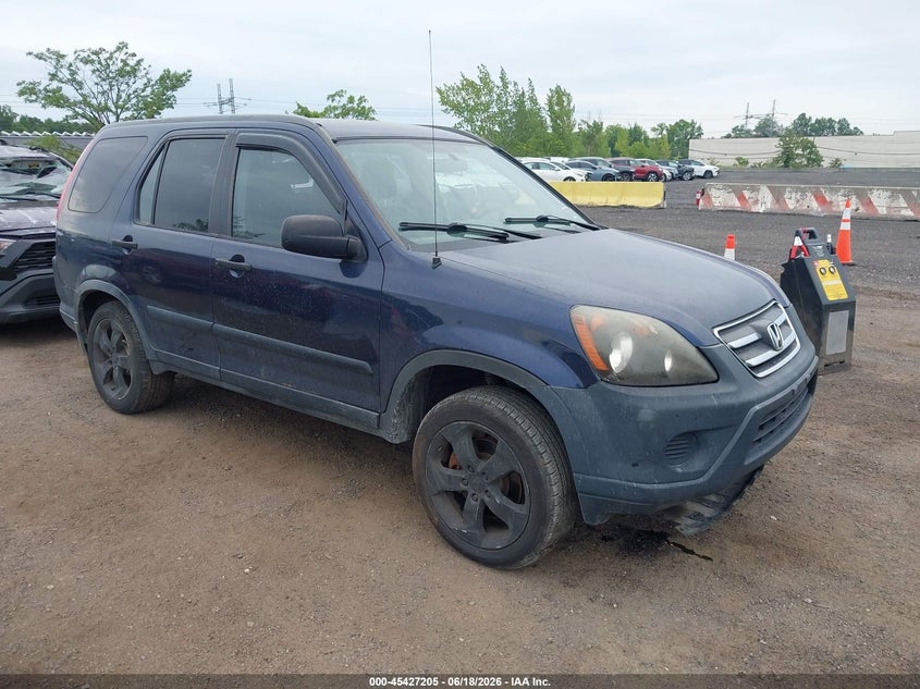 2006 Honda Cr-v VIN JHLRD68586C007562 IAAI salvage auction — NORMAL WEAR, Clear (New York), sold $575 on 2026-07-28 (photo 1)