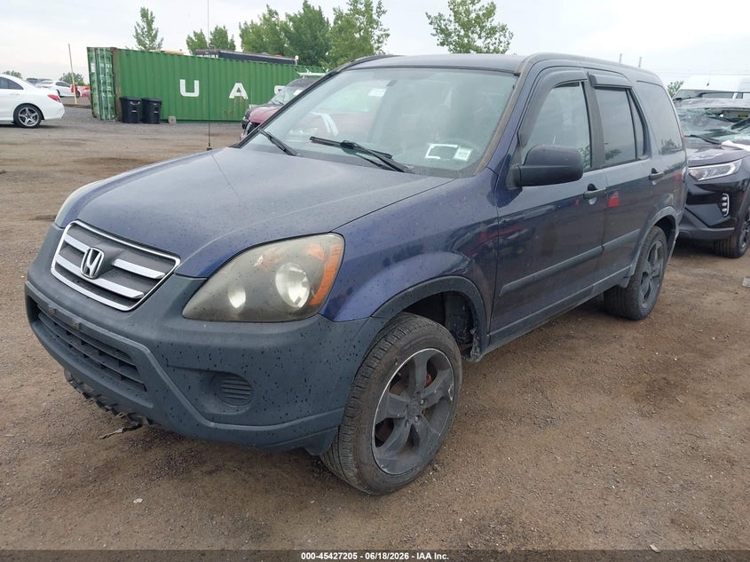 2006 Honda Cr-v VIN JHLRD68586C007562 IAAI salvage auction — NORMAL WEAR, Clear (New York), sold $575 on 2026-07-28 (photo 2)