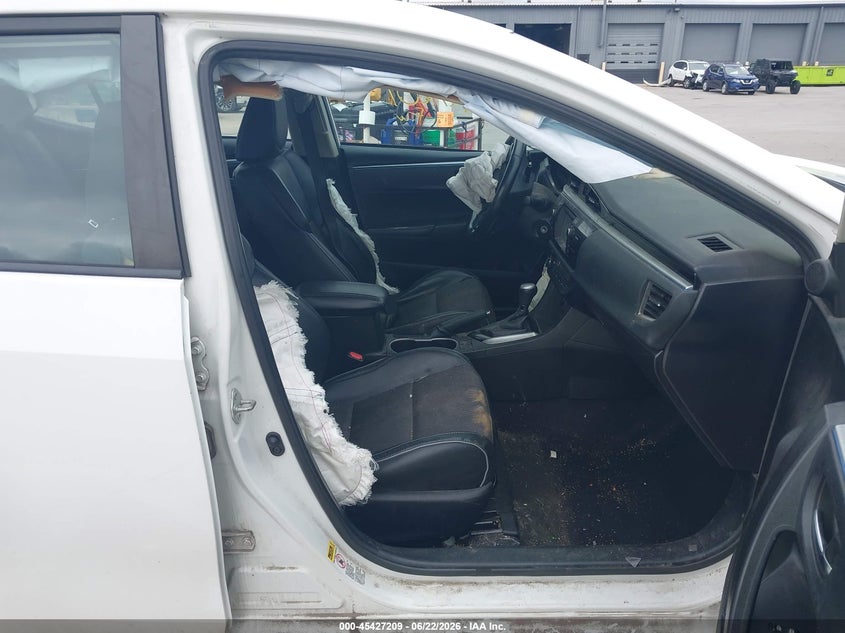 2015 Toyota Corolla VIN 5YFBURHE2FP230316 IAAI salvage auction — FRONT END, Clear (Indiana), sold $1,700 on 2026-07-17 (photo 5)