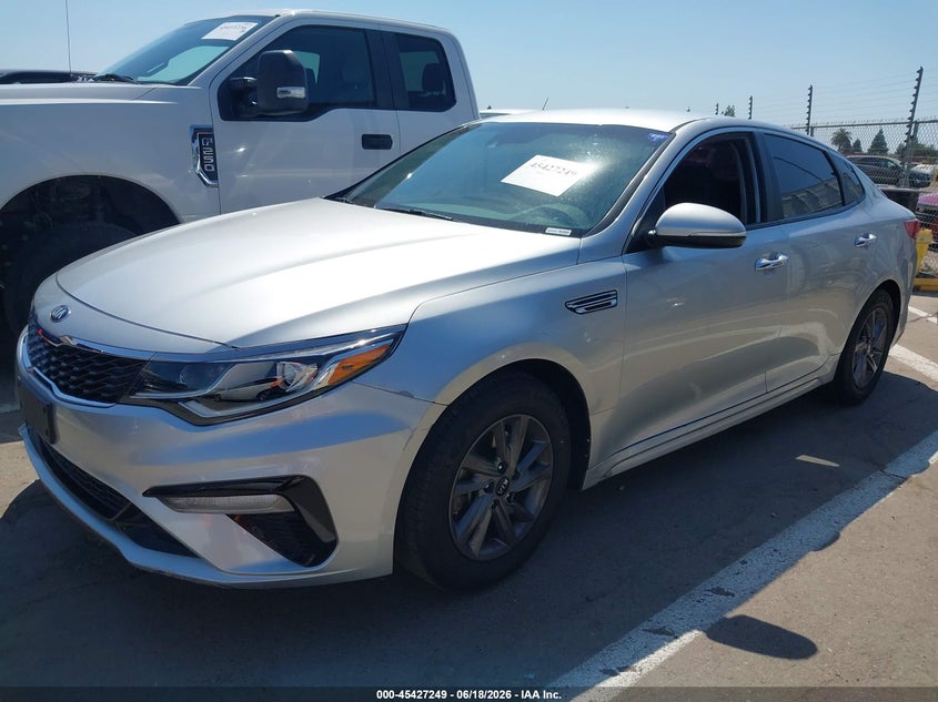 2020 Kia Optima VIN 5XXGT4L35LG422058 IAAI salvage auction — NORMAL WEAR, Salvage Title - Dealer (California), sold $3,375 on 2026-07-28 (photo 2)