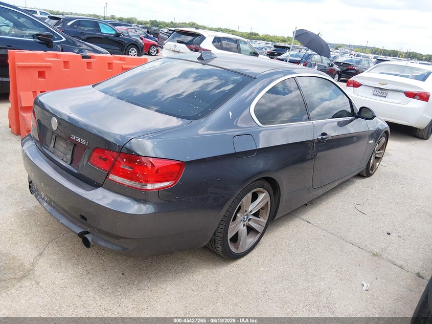 2007 BMW 3 series VIN WBAWB73547P037328 IAAI salvage auction — NORMAL WEAR, Original (Texas), sold $725 on 2026-07-13 (photo 4)