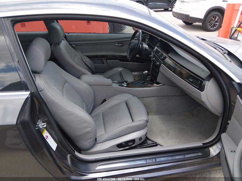 2007 BMW 3 series VIN WBAWB73547P037328 IAAI salvage auction — NORMAL WEAR, Original (Texas), sold $725 on 2026-07-13 (photo 5)