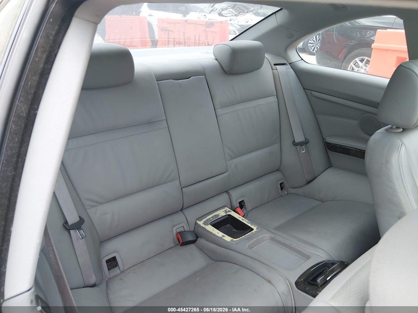 2007 BMW 3 series VIN WBAWB73547P037328 IAAI salvage auction — NORMAL WEAR, Original (Texas), sold $725 on 2026-07-13 (photo 8)