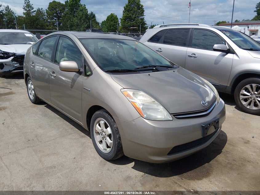 2007 Toyota Prius VIN JTDKB20U177597520 IAAI salvage auction — NORMAL WEAR, Clear-Dealer Only (North Carolina), sold $650 on 2026-07-29 (photo 1)