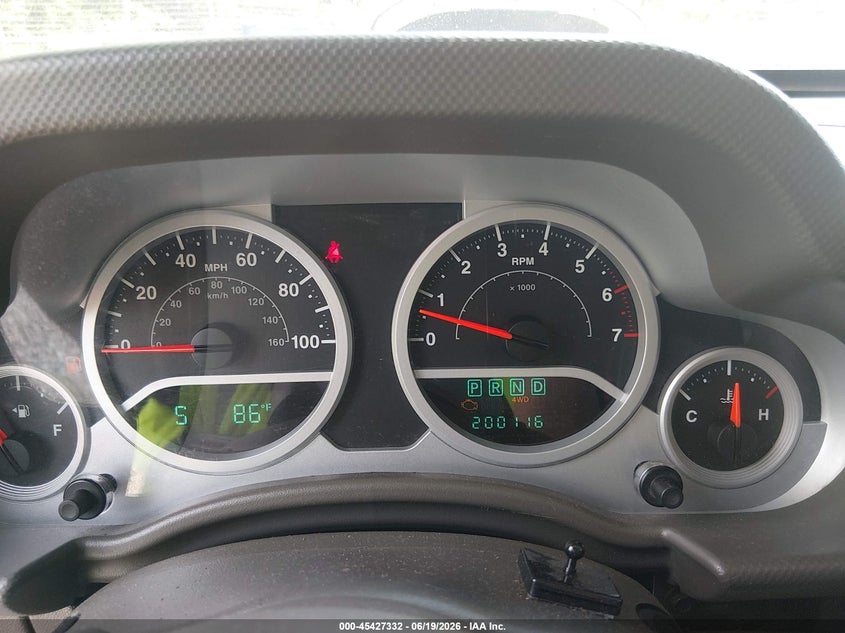 2007 Jeep Wrangler unlimited VIN 1J4GA59147L140513 IAAI salvage auction — SIDE, Salvage (Mississippi), sold $2,150 on 2026-07-12 (photo 7)