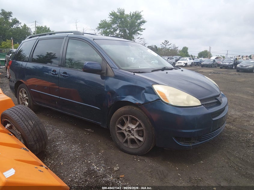 2005 Toyota Sienna VIN 5TDZA22C75S302655 IAAI salvage auction — NORMAL WEAR, Clear (New Jersey), sold $575 on 2026-07-29 (photo 1)