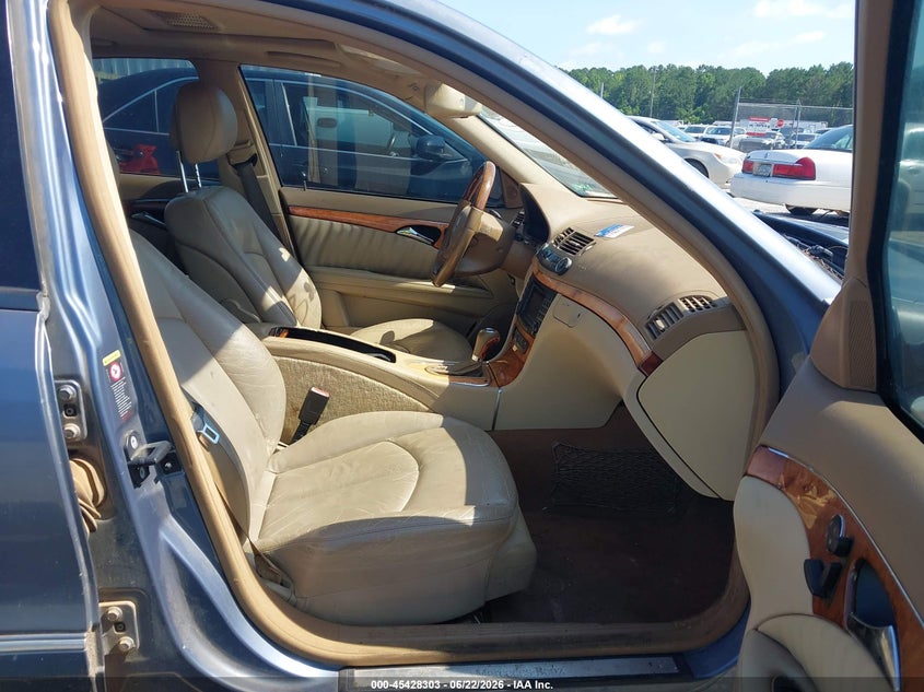 2007 Mercedes-benz E-class VIN WDBUF56X67B037360 IAAI salvage auction — NORMAL WEAR, Repossession Paperwork (Georgia), sold $775 on 2026-07-31 (photo 5)
